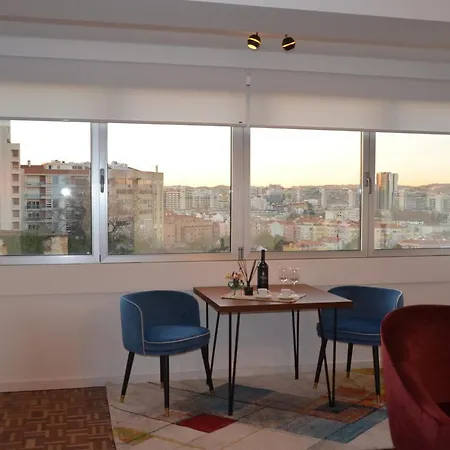 Tagus Life Areeiro